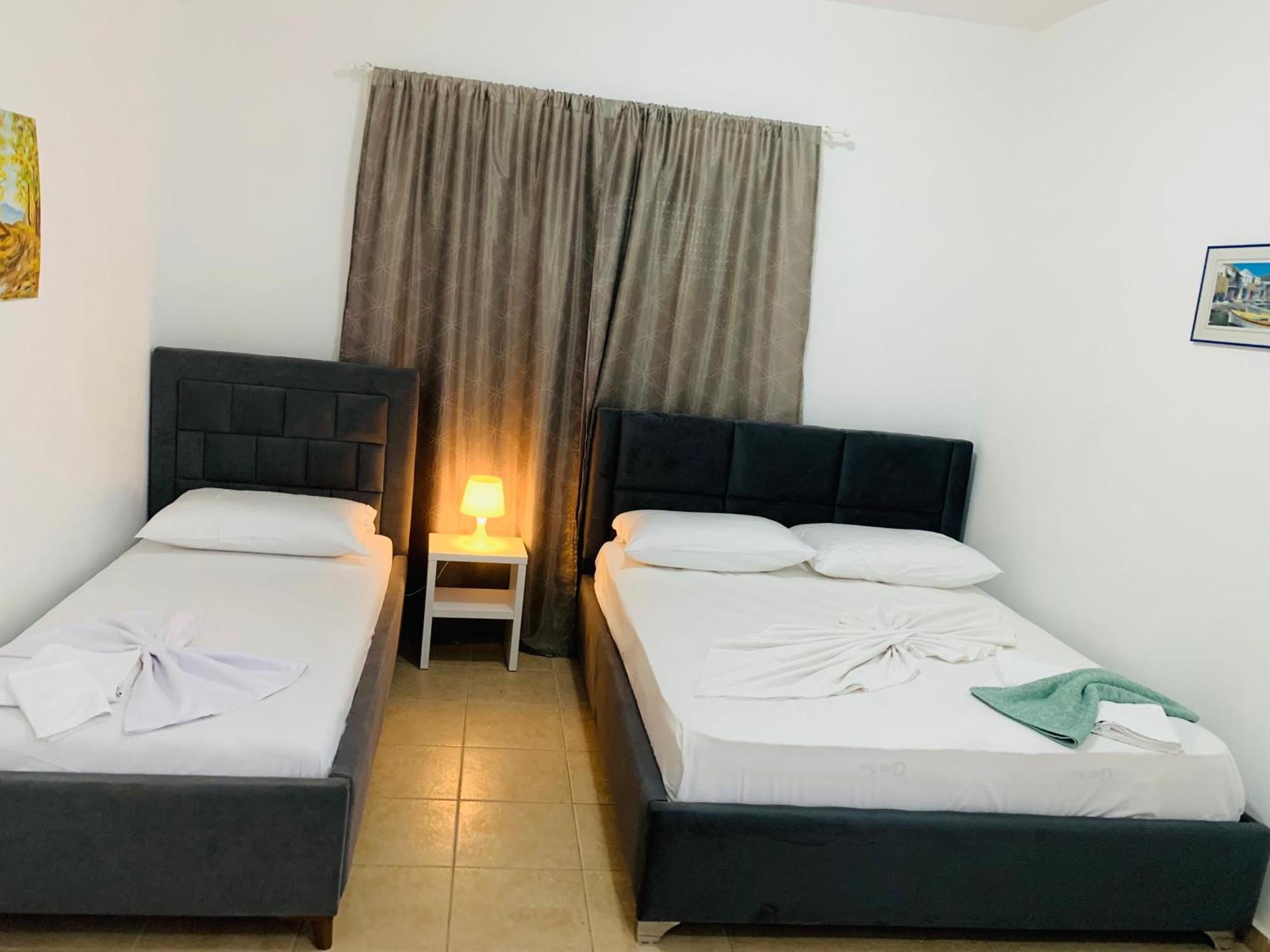 Central Garden Residence Sofia - Free Parking 卡萨米尔 外观 照片