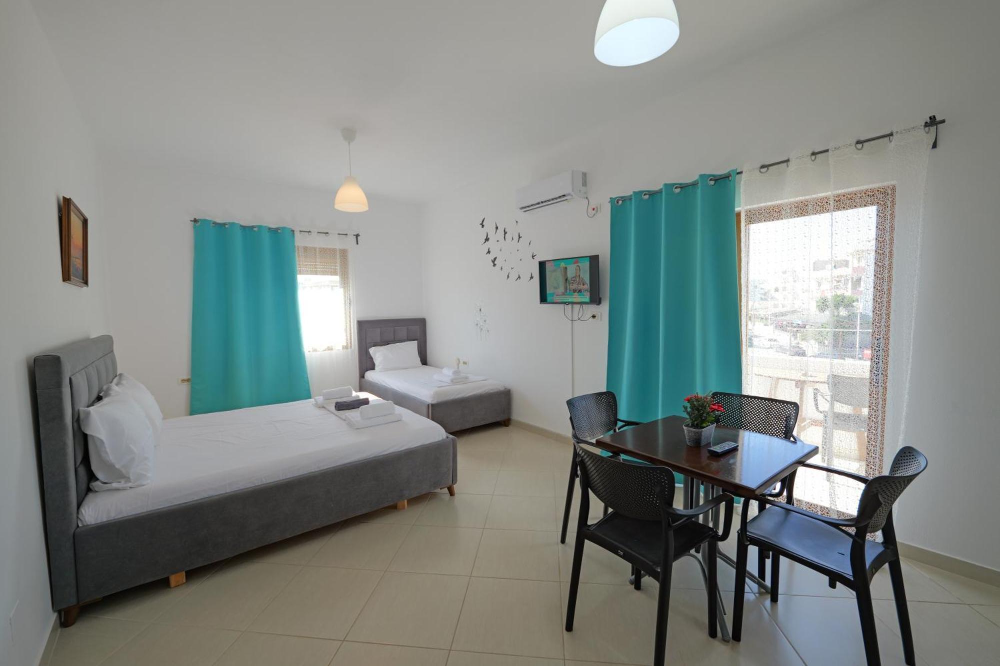 Central Garden Residence Sofia - Free Parking 卡萨米尔 外观 照片