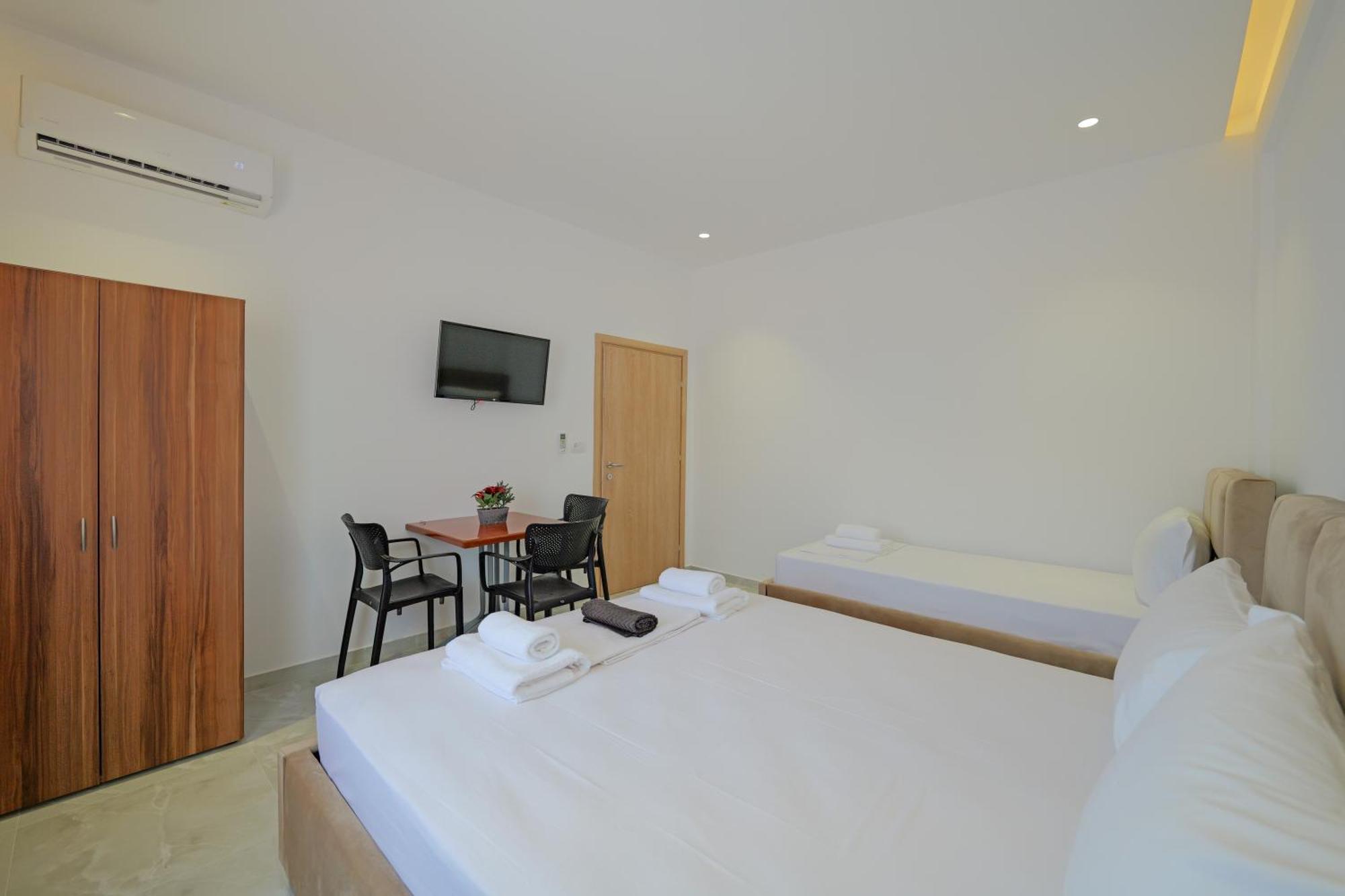 Central Garden Residence Sofia - Free Parking 卡萨米尔 外观 照片