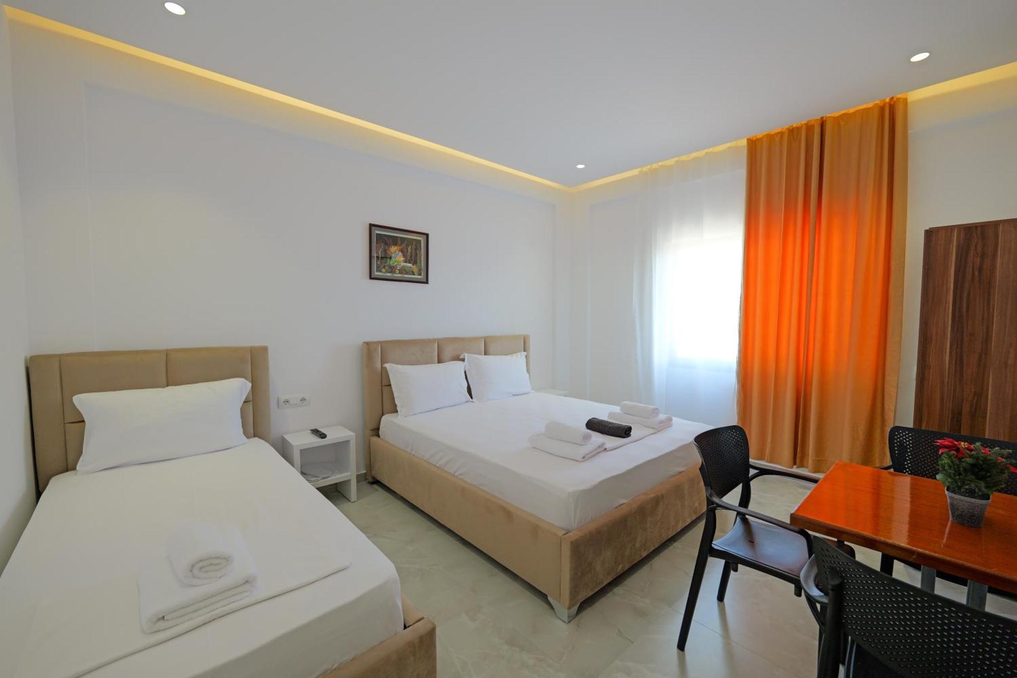 Central Garden Residence Sofia - Free Parking 卡萨米尔 外观 照片