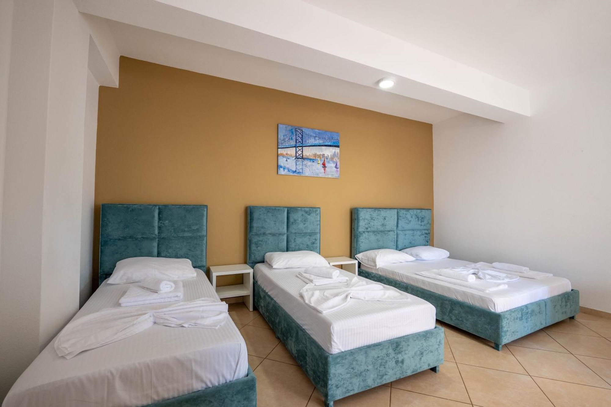 Central Garden Residence Sofia - Free Parking 卡萨米尔 外观 照片