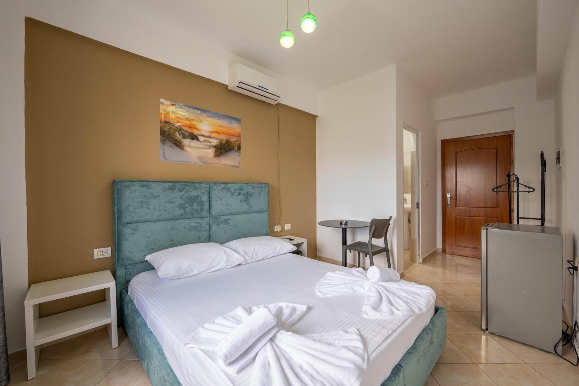 Central Garden Residence Sofia - Free Parking 卡萨米尔 外观 照片